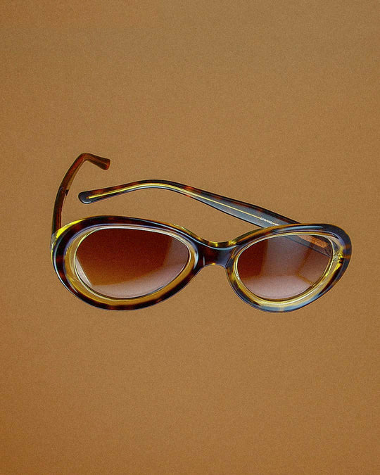 paire de lunettes de soleil femme vintage remise à neuf par Seconde Vue