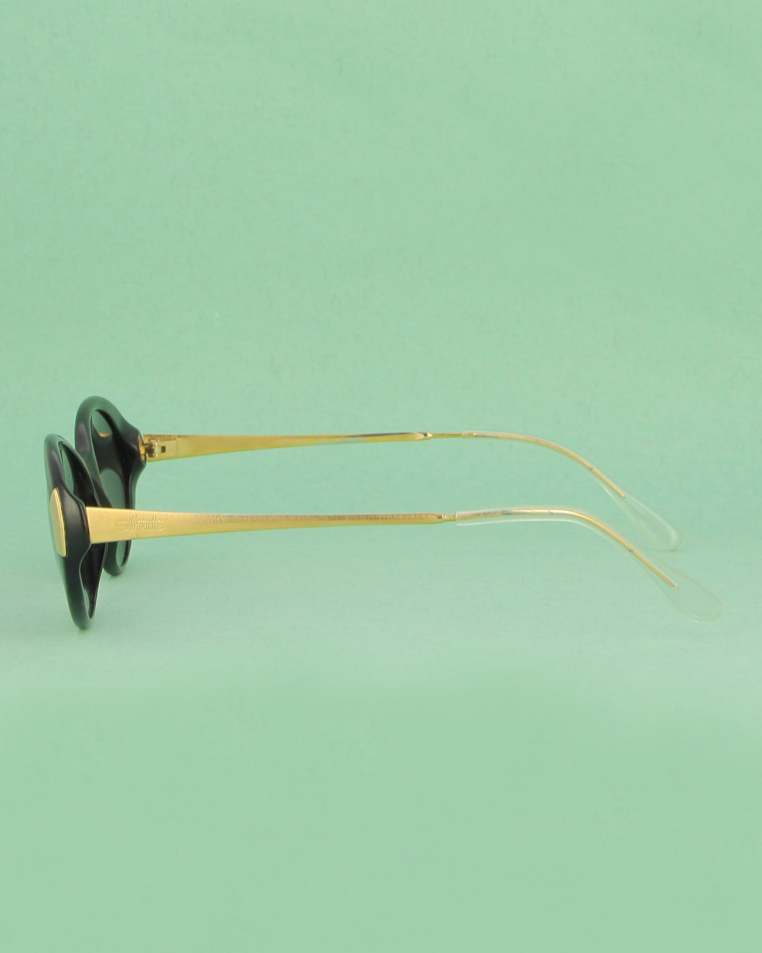 SECONDE VUE - BLACK & GOLD